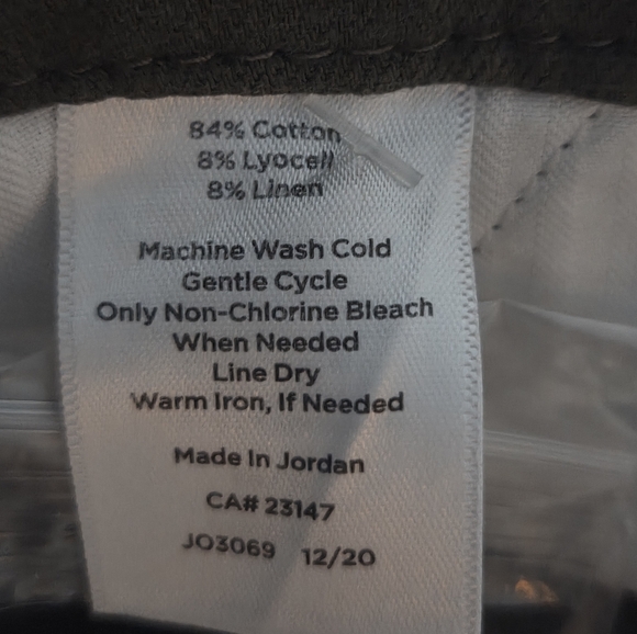 Talbots Super Soft Cargo Pants  Cropped High Rise Relaxed Fit Linen Nwot - Picture 11 of 11